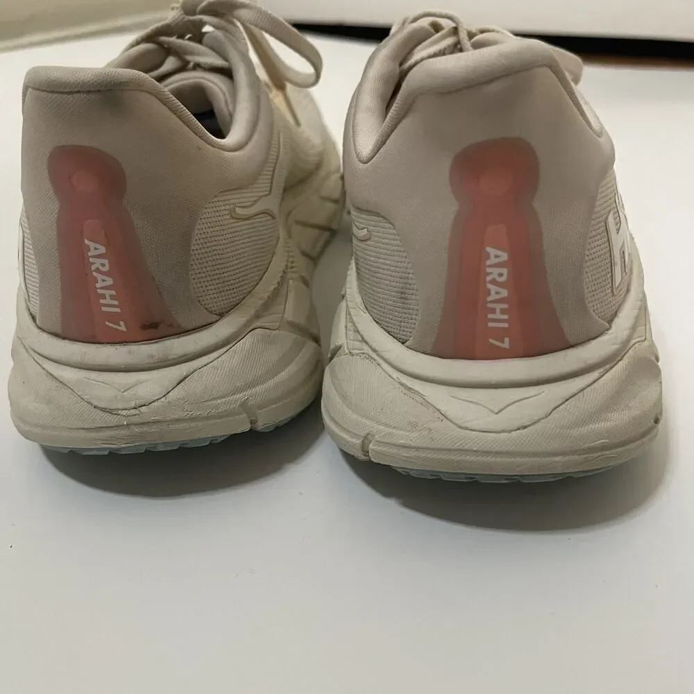 Hoka One One W Arahi 7 Womens Size 10 B Rose pink Running Cushioned shoes